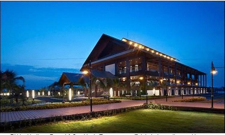 Duyong Marina & Resort Куала Теренгану Екстериор снимка